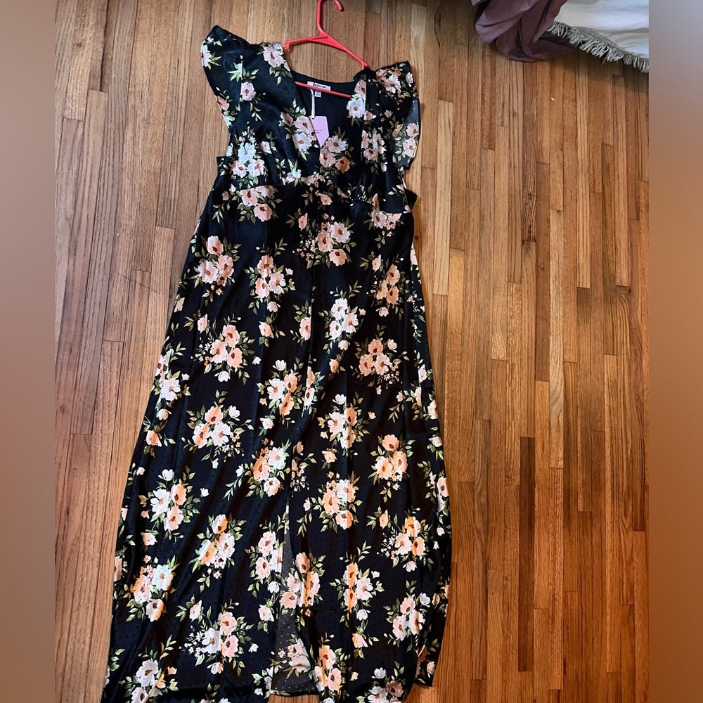 Old Navy Floral Maxi Dress